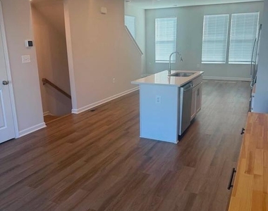 187 Anthem Street - Photo Thumbnail 12