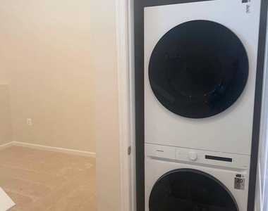 187 Anthem Street - Photo Thumbnail 2