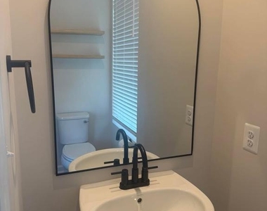 187 Anthem Street - Photo Thumbnail 10