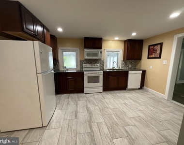 86 Kelley Road - Photo Thumbnail 15