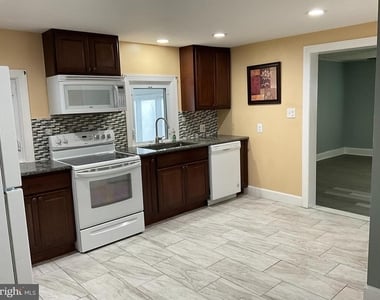 86 Kelley Road - Photo Thumbnail 2