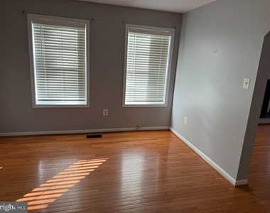50 Dorothy Lane - Photo Thumbnail 6