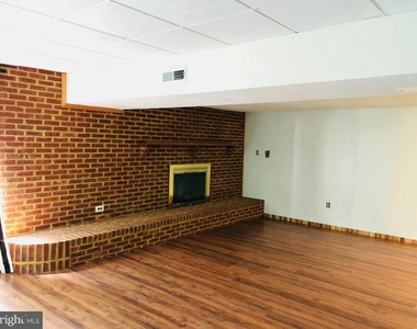 2021 State Room Drive - Photo Thumbnail 26