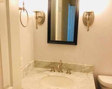 2021 State Room Drive - Photo Thumbnail 17