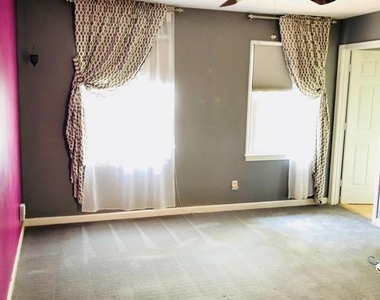 2021 State Room Drive - Photo Thumbnail 21