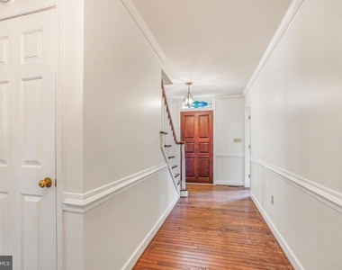 629 Lancaster Street - Photo Thumbnail 8