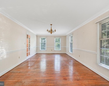 629 Lancaster Street - Photo Thumbnail 22
