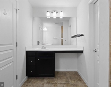 14766 Malloy Court - Photo Thumbnail 36