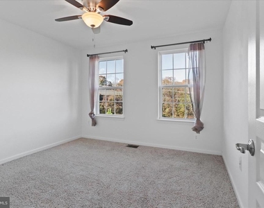14766 Malloy Court - Photo Thumbnail 25