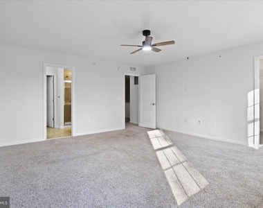 14766 Malloy Court - Photo Thumbnail 32