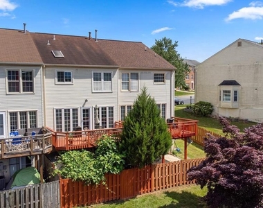16812 Winston Lane - Photo Thumbnail 24