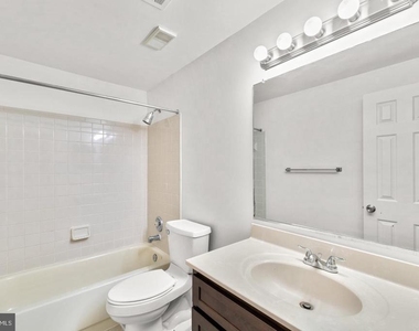 16812 Winston Lane - Photo Thumbnail 22