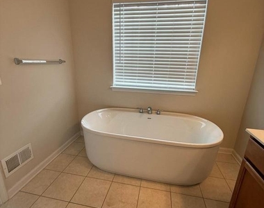 7464 Wilmer Way - Photo Thumbnail 15