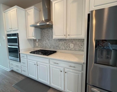 7464 Wilmer Way - Photo Thumbnail 7