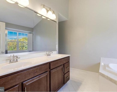 43164 Baltusrol Terrace - Photo Thumbnail 13