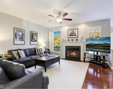43164 Baltusrol Terrace - Photo Thumbnail 5