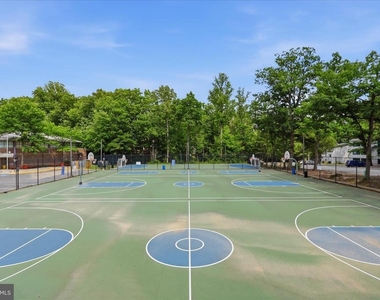 2339 Freetown Court - Photo Thumbnail 22