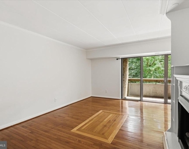 2339 Freetown Court - Photo Thumbnail 2