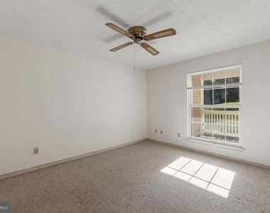 1535 Lincoln Way - Photo Thumbnail 5