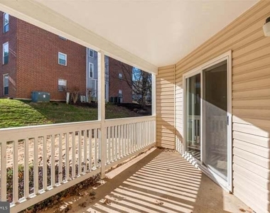 1535 Lincoln Way - Photo Thumbnail 7