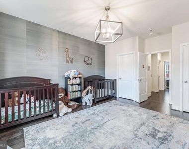11692 Sunrise Square Place - Photo Thumbnail 33