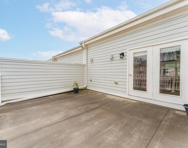11692 Sunrise Square Place - Photo Thumbnail 46