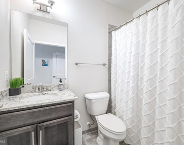 11692 Sunrise Square Place - Photo Thumbnail 8