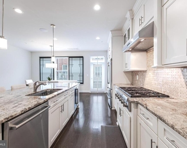 11692 Sunrise Square Place - Photo Thumbnail 25