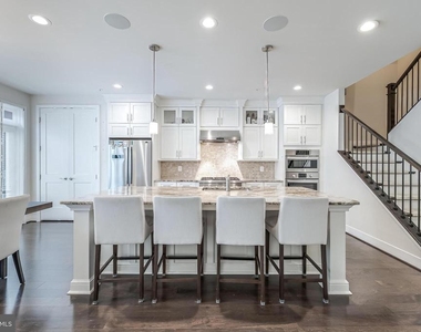 11692 Sunrise Square Place - Photo Thumbnail 19