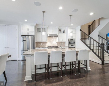 11692 Sunrise Square Place - Photo Thumbnail 20