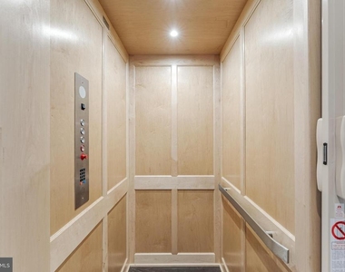 11692 Sunrise Square Place - Photo Thumbnail 11