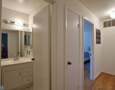 1450 Greenmont Court - Photo Thumbnail 16