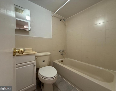 5835 Mount Vernon Drive - Photo Thumbnail 11