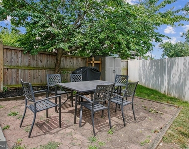 5812 N N Kings Highway - Photo Thumbnail 20