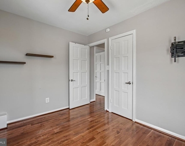 5812 N N Kings Highway - Photo Thumbnail 13