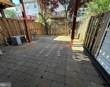 13112 Quail Creek Lane - Photo Thumbnail 24