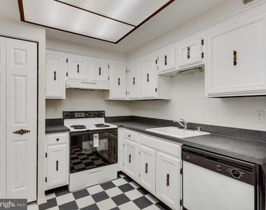 7680 Tremayne Place - Photo Thumbnail 14