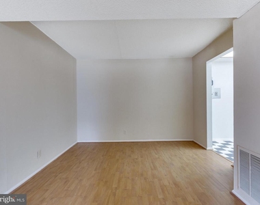 7680 Tremayne Place - Photo Thumbnail 9