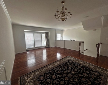 8177 Mccauley Way - Photo Thumbnail 8