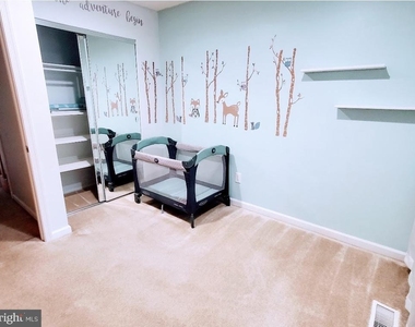2366 Southgate Square - Photo Thumbnail 4