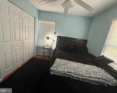 6415 Blarney Stone Court - Photo Thumbnail 11