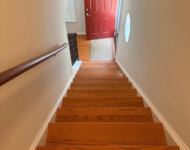 6415 Blarney Stone Court - Photo Thumbnail 17