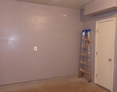 103 Argyle Court - Photo Thumbnail 12