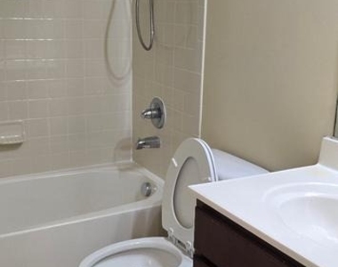 103 Argyle Court - Photo Thumbnail 4