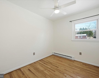 311 S Buckmarsh Street - Photo Thumbnail 27