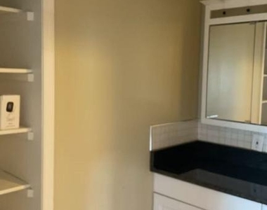 1225 Martha Custis Drive - Photo Thumbnail 5