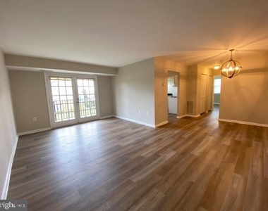 412 N Armistead Street - Photo Thumbnail 3