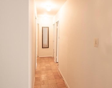 1210 N Taft Street - Photo Thumbnail 22