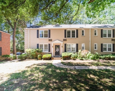226 N Thomas Street - Photo Thumbnail 21