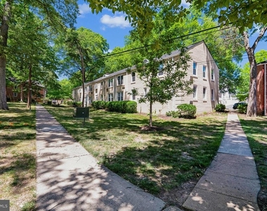 226 N Thomas Street - Photo Thumbnail 20
